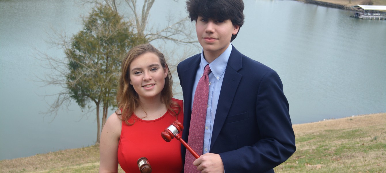 5de92da0967aac745a003ff1_תמונה כותרת של הגשת אשלי פייבר II