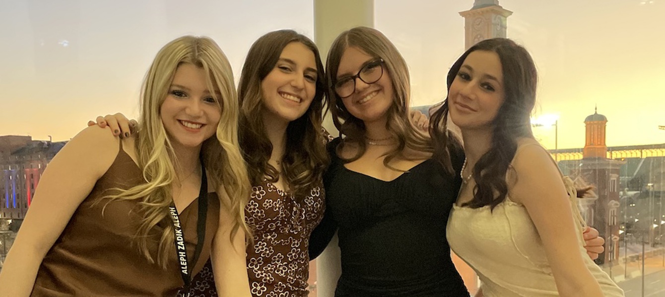 636a7f2871605dd493052c18_stella 3