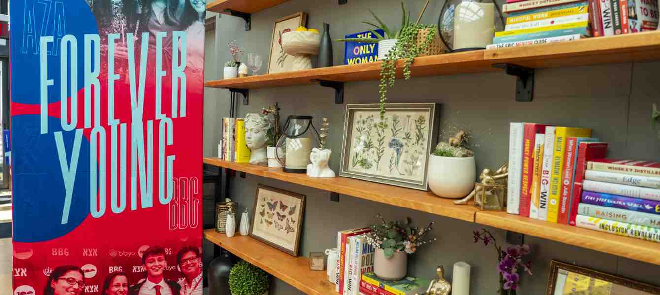 6866b52ed35e58f7106f741b_ALP_BBYO_ברונץ'_פרטים_26