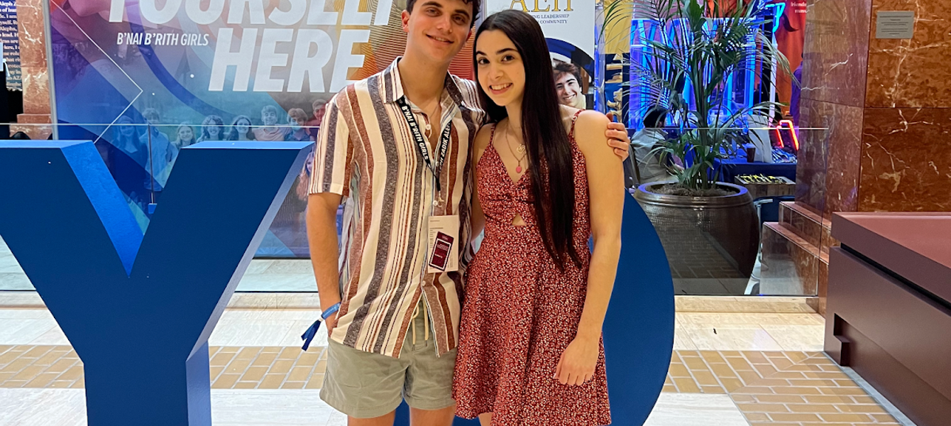 6406240078d88567986e2f8e_julia