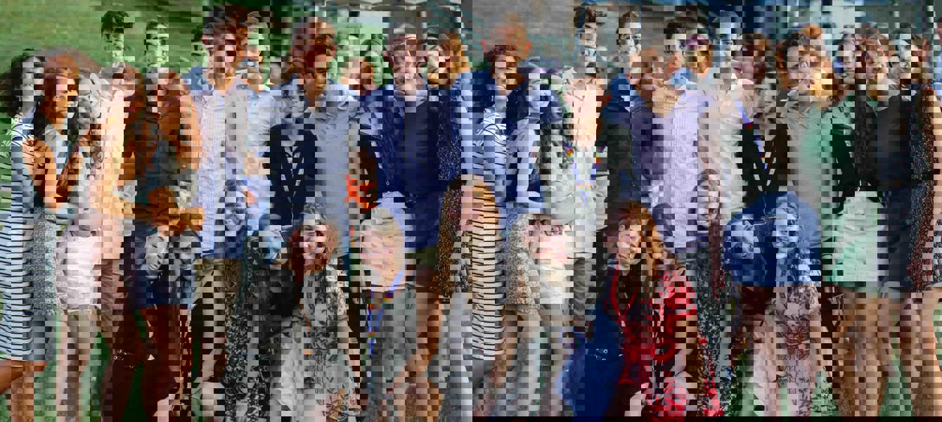 5d5c40f6e19c68441dfb7b6c_IMG_5423