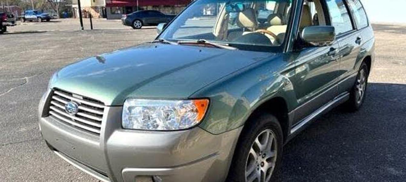 63dc32b4dc89377d50f552f3_פורסטר