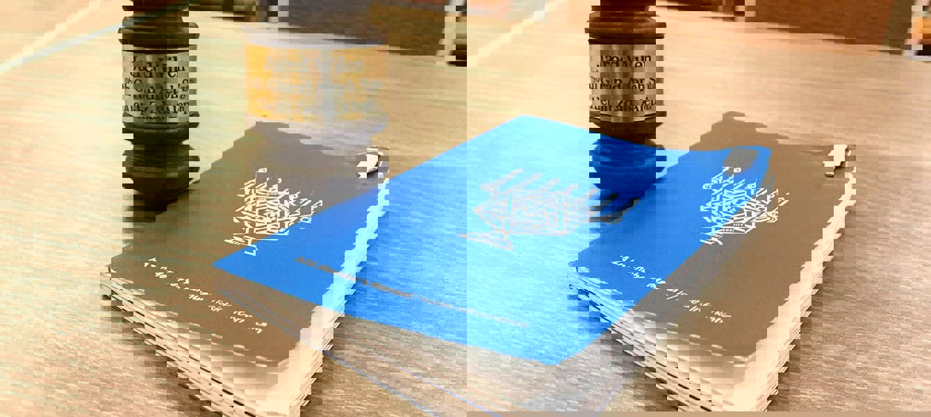 621542740d1f217ce4323cb2_ג'ייסון 2