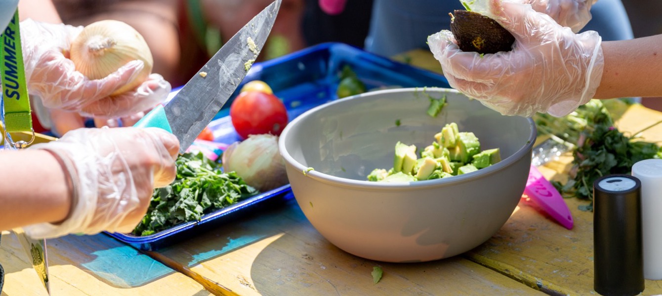 686ffe2f7d8656c16f52cb8b_Aaron Perrotta Kallah 28 ביולי - 56 גדול