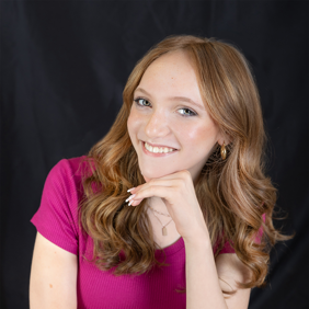 67b27a60fa3dec40c65f0d69_sydneybuckwaldפרופיל של המחבר