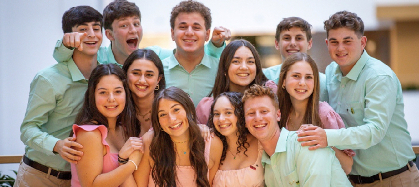 649dfce647e0a36465a038b3_קורטני KP 1