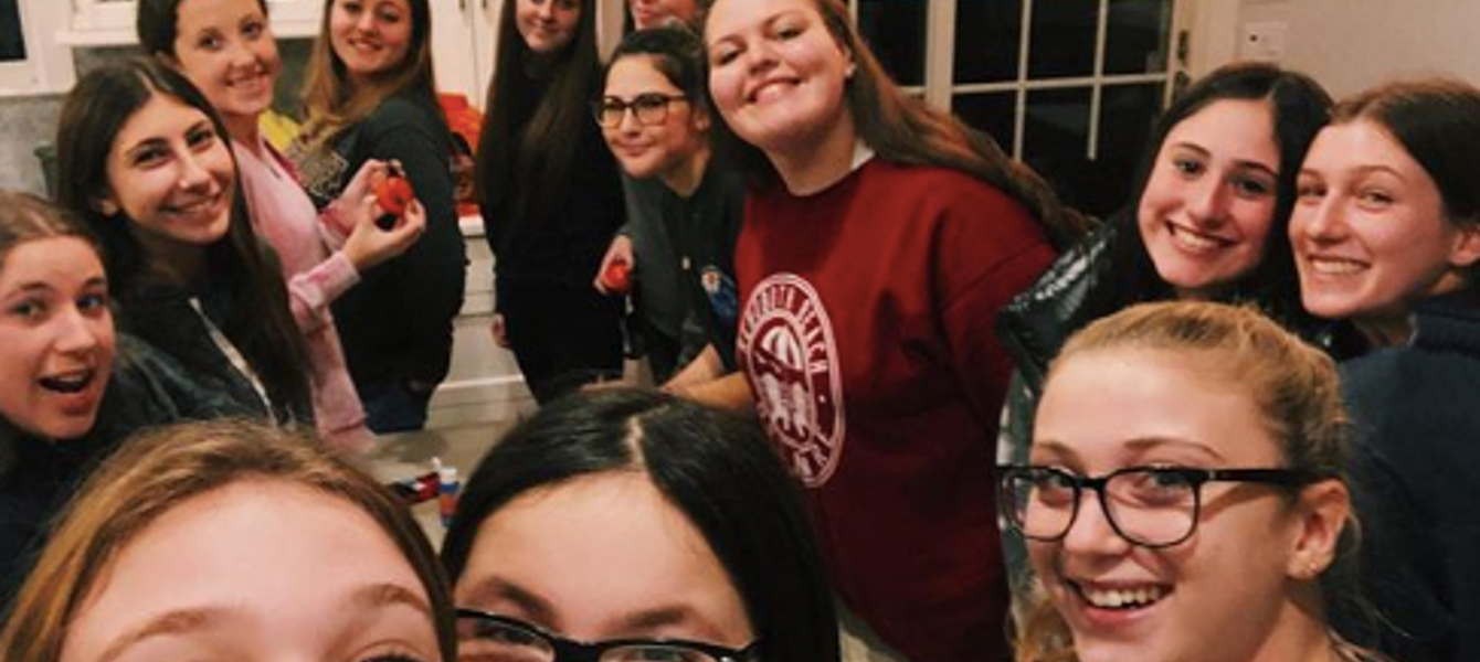 5fb6b47b58053223032b6fc0_רייצ'ל רוסמן כותרת משנה 1