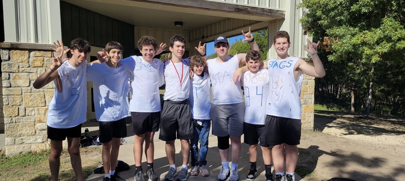 637298b22b4e2a4da049af6f_ShofarJ