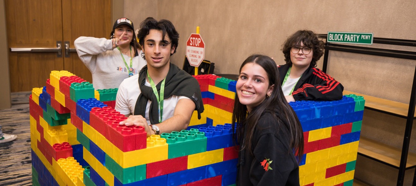 67c2024c35ce0d890ae511cf_BBYO IC 2025 - ג'ייסון דיקסון צילום_7d72164f