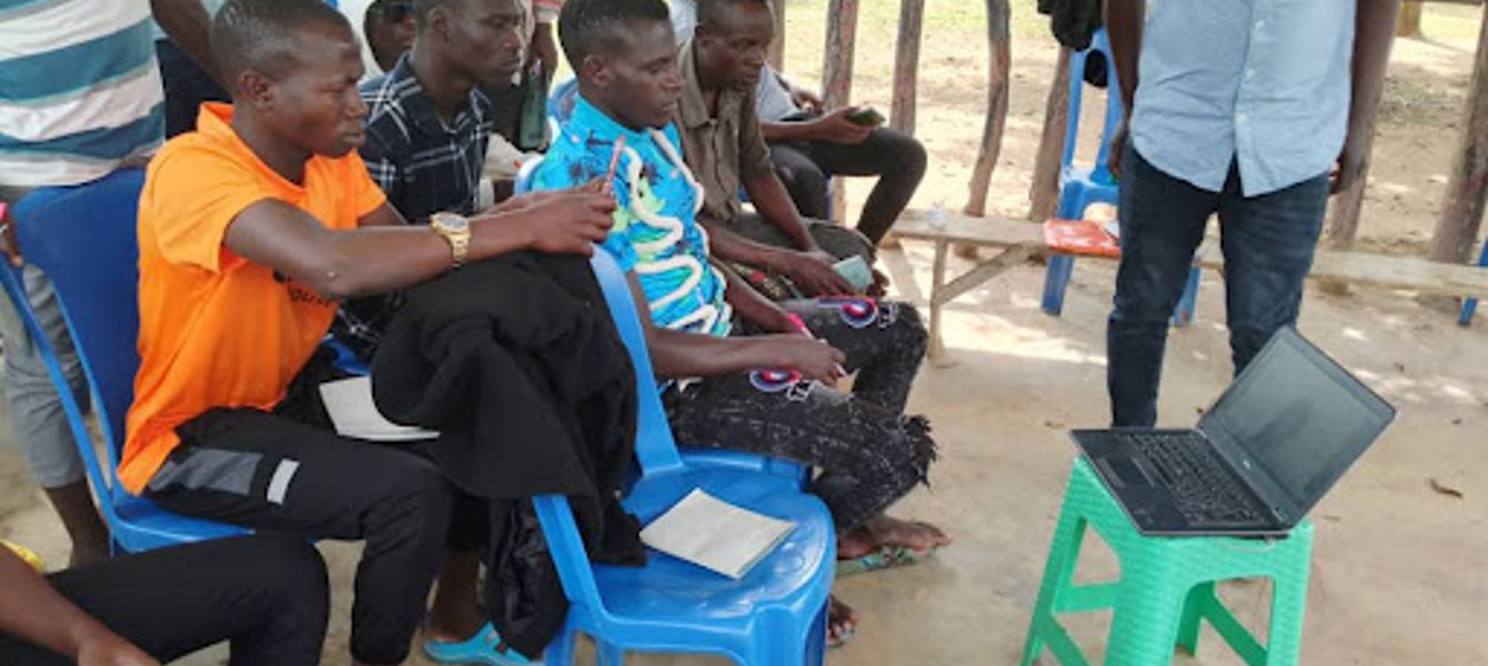 6541706cc19cf6a6781f9998_Yoel Article Photo I