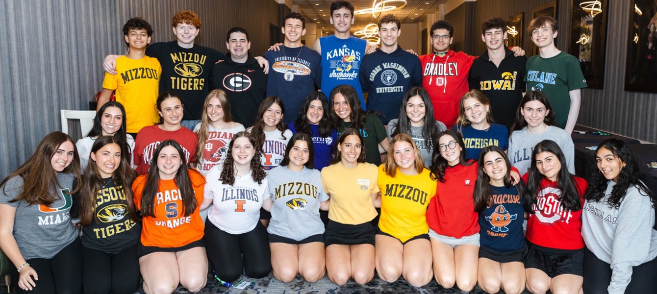 6862f463c63e90c385f55847_20250405_GMR_Spring-696-Copy1 גדול