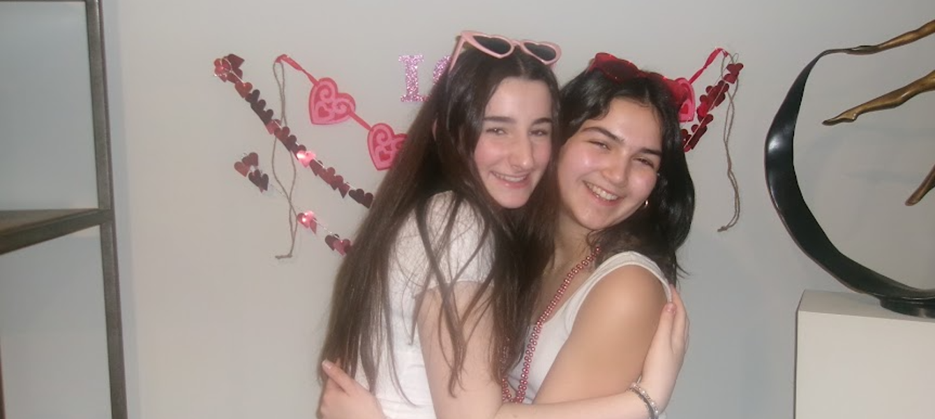 681b6c27802c44603703c176_mirabellemegdal5-7