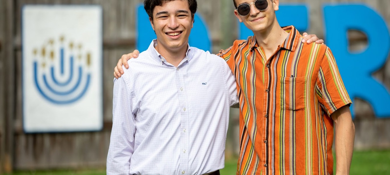 62b10f8d209cb7c04d2e827f_Danny