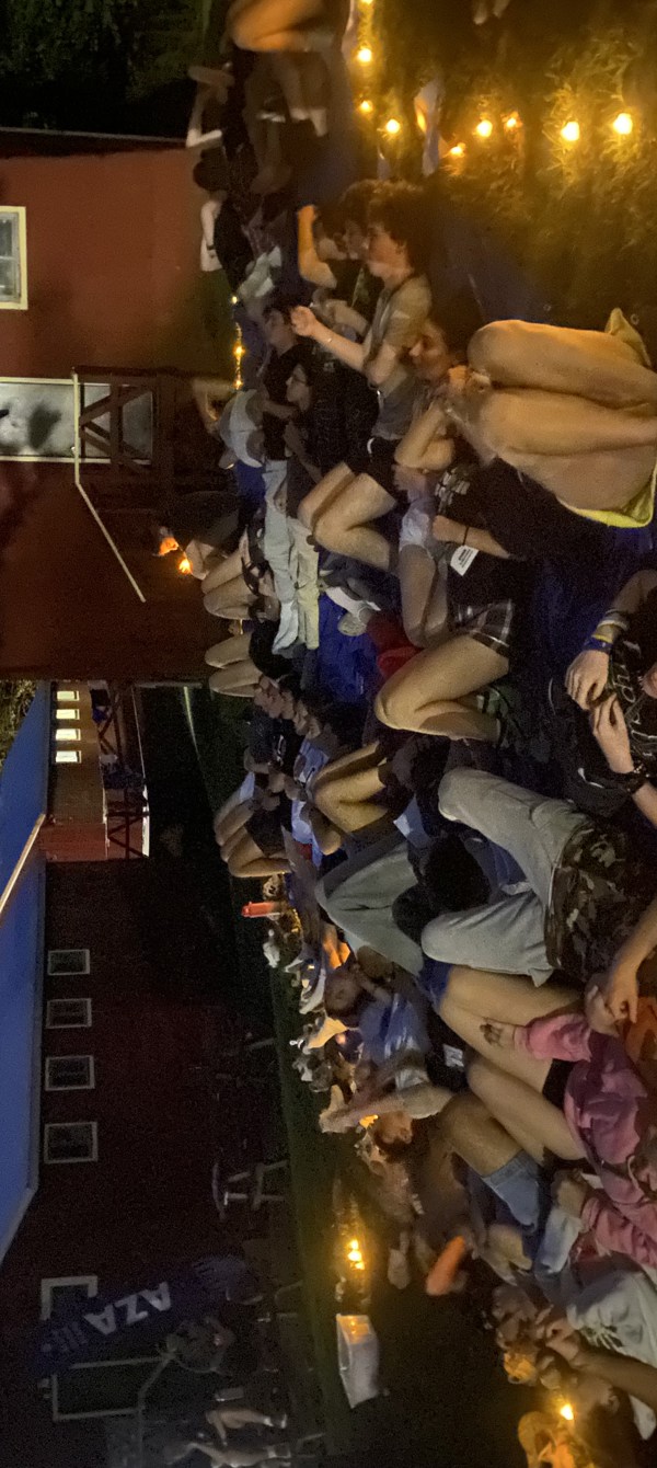 689f4aa49b5849b5d2398e97_IMG_1429