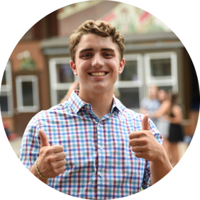 5d71587f071cec6944fa9ee6_צילום ראש של בן בעיגול