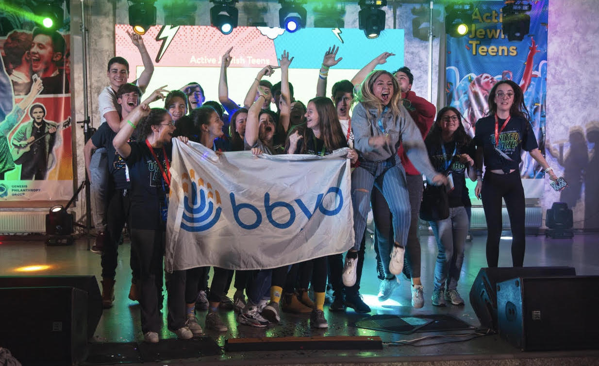 5dfd393be5da7710da732b8f_Ukraine Sub 1