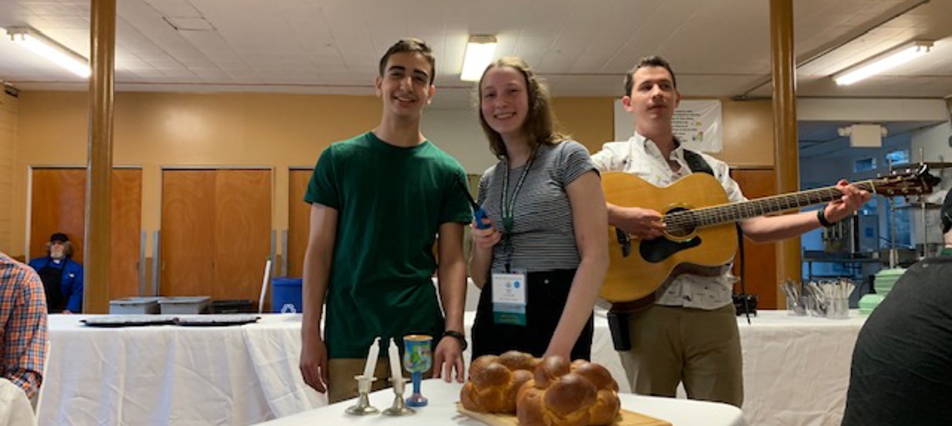 5dc5c6d7cebc997bd2f0ee54_תמונה של שבת במנהטן